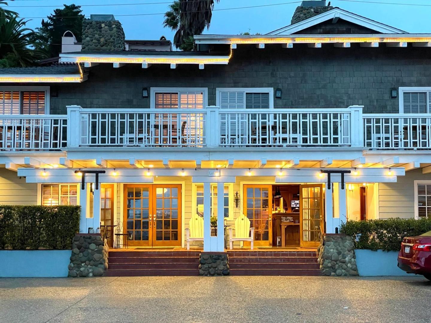 Inn On Summerhill Саммерленд Екстер'єр фото